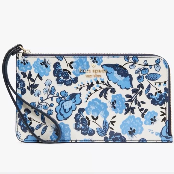 kate spade Handbags - Kate Spade Floral Blue and White Wristlet- BNWOT